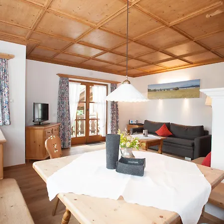 Hotel Zum Sommerfrischler Seehausen am Staffelsee